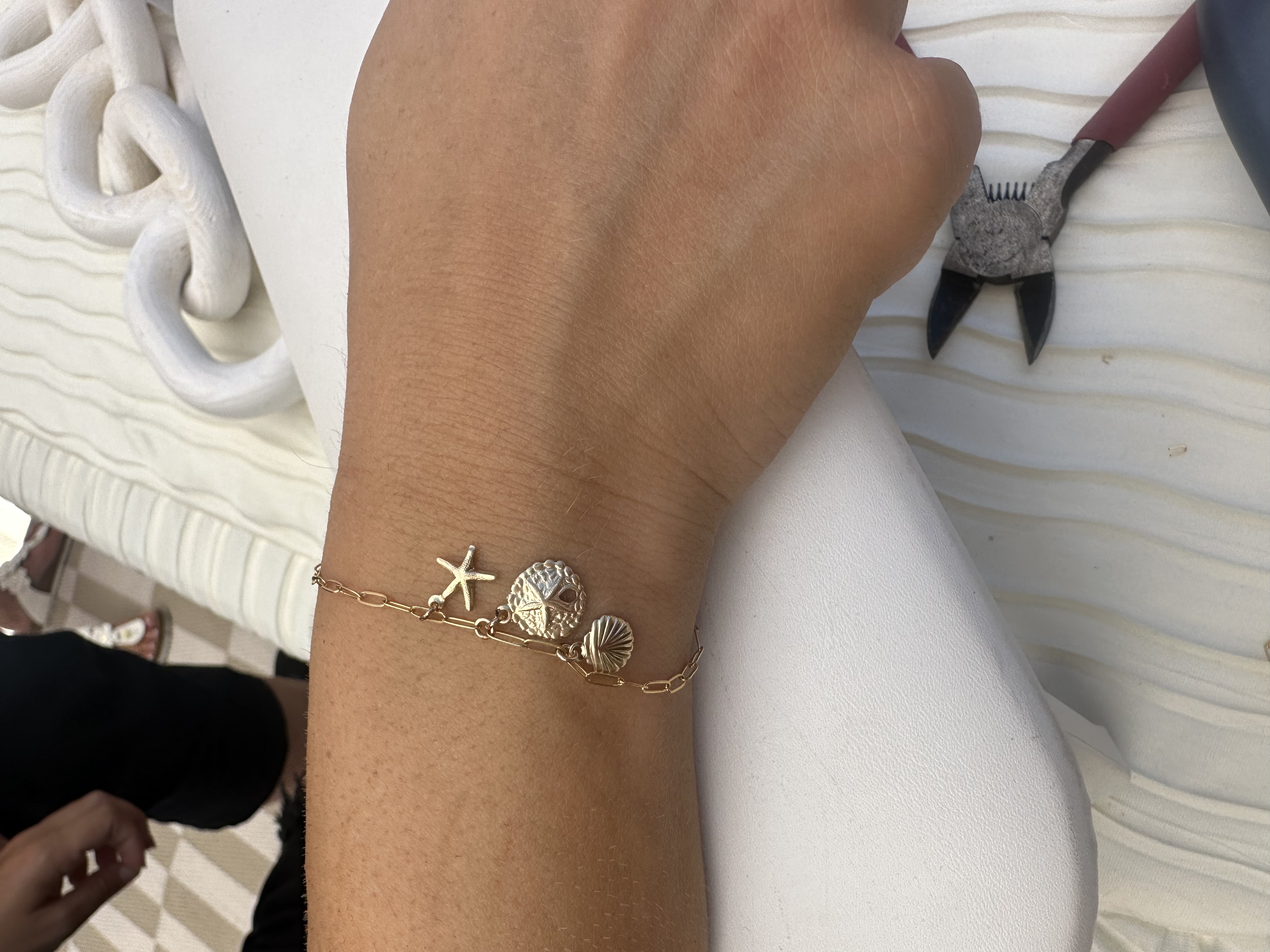 Evermore permanent gold bracelet