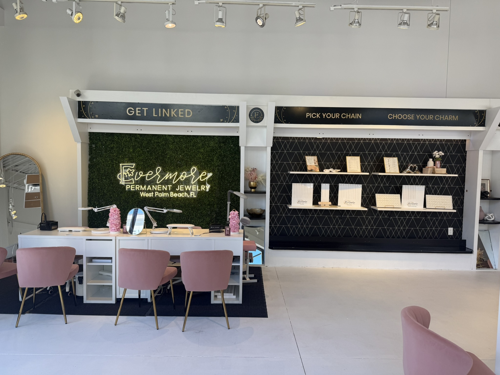 Evermore Permanent Jewelry West Palm Beach studio